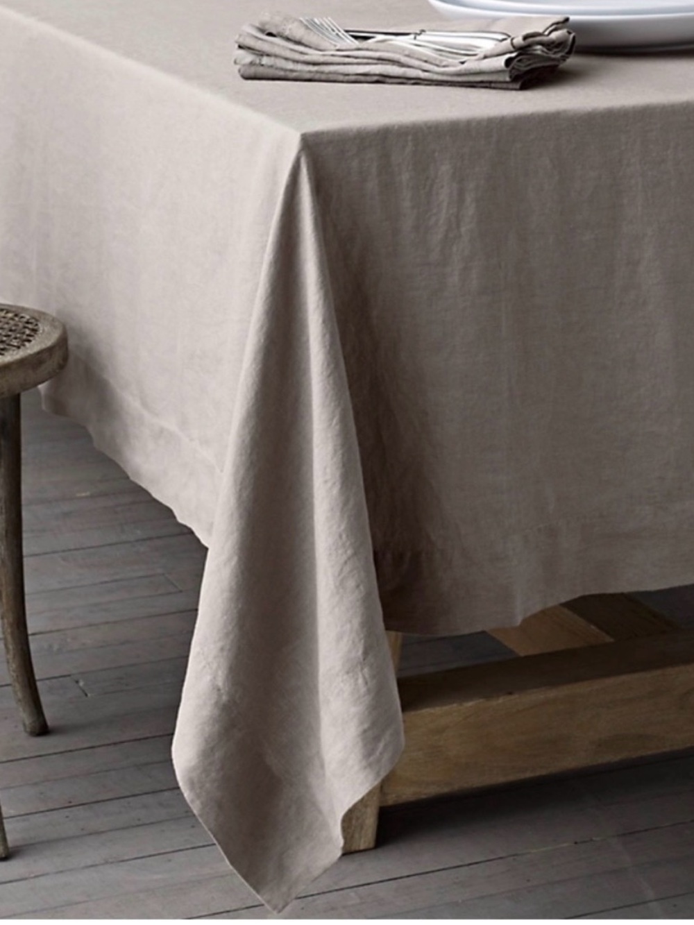 Restoration Hardware Belgian Linen Tablecloth - sz 144” x 70”